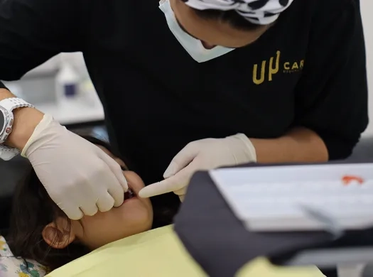 Cáries e restaurações dentárias